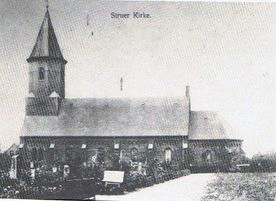 Allerede i 1924 var indbyggertallet i Struer passeret 5000. Det skabte behov for en udvidelse af kirken.